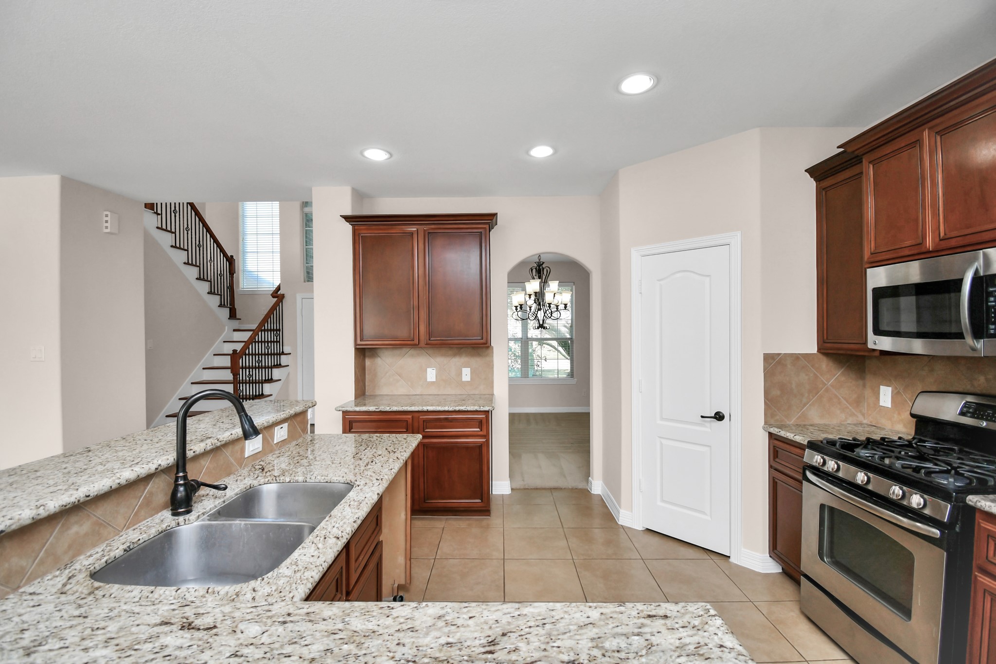 6313 Deer Meadow Lane Property Photo 37