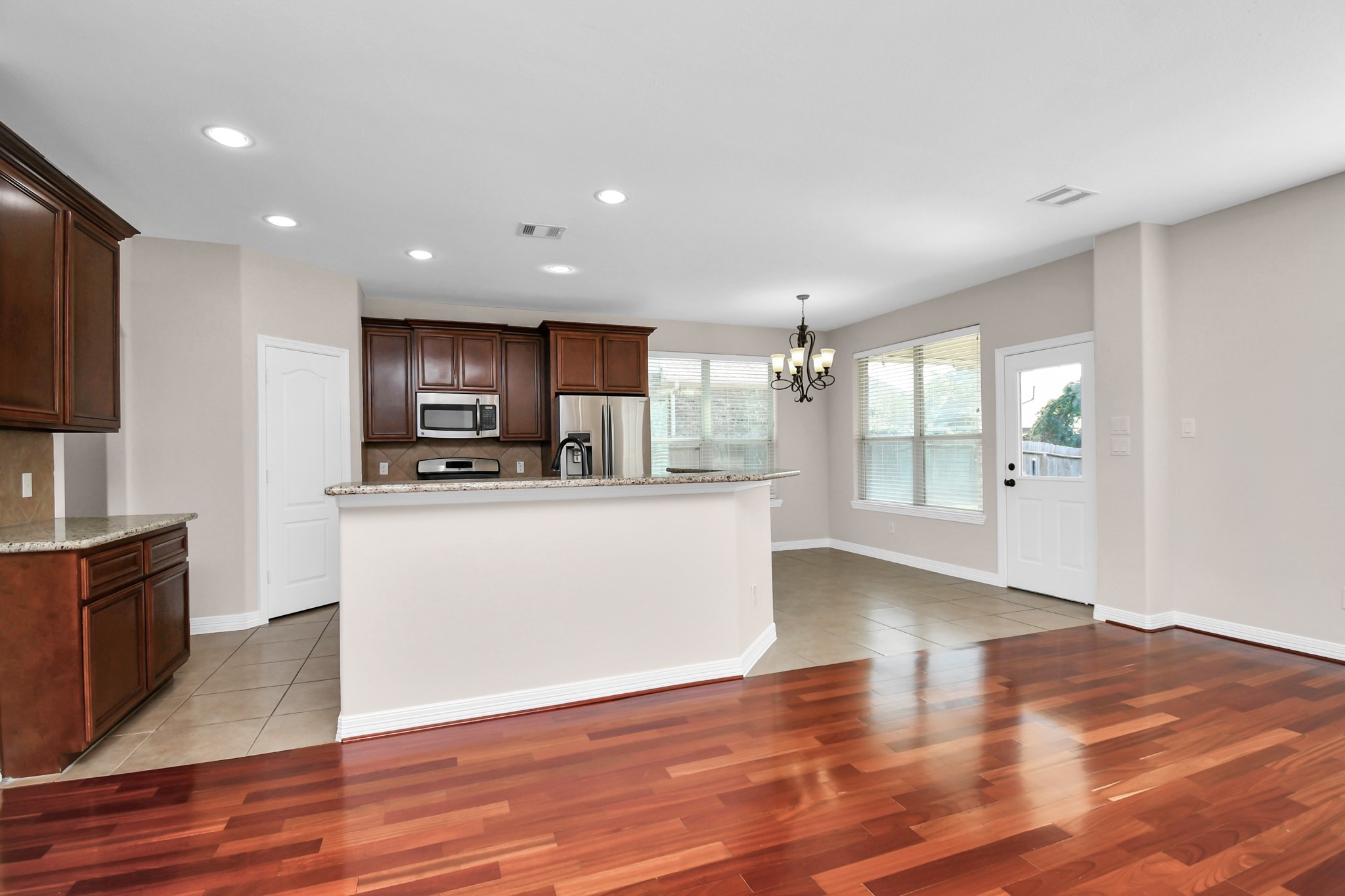 6313 Deer Meadow Lane Property Photo 39