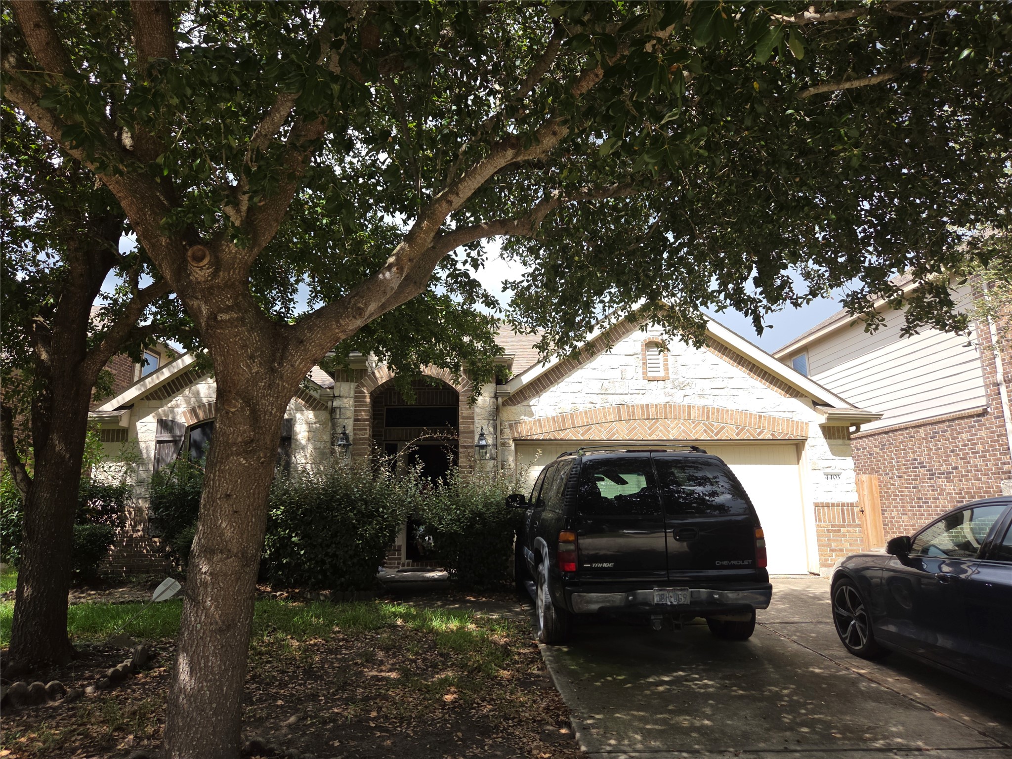 4403 Juniper Bay Lane Property Photo 1