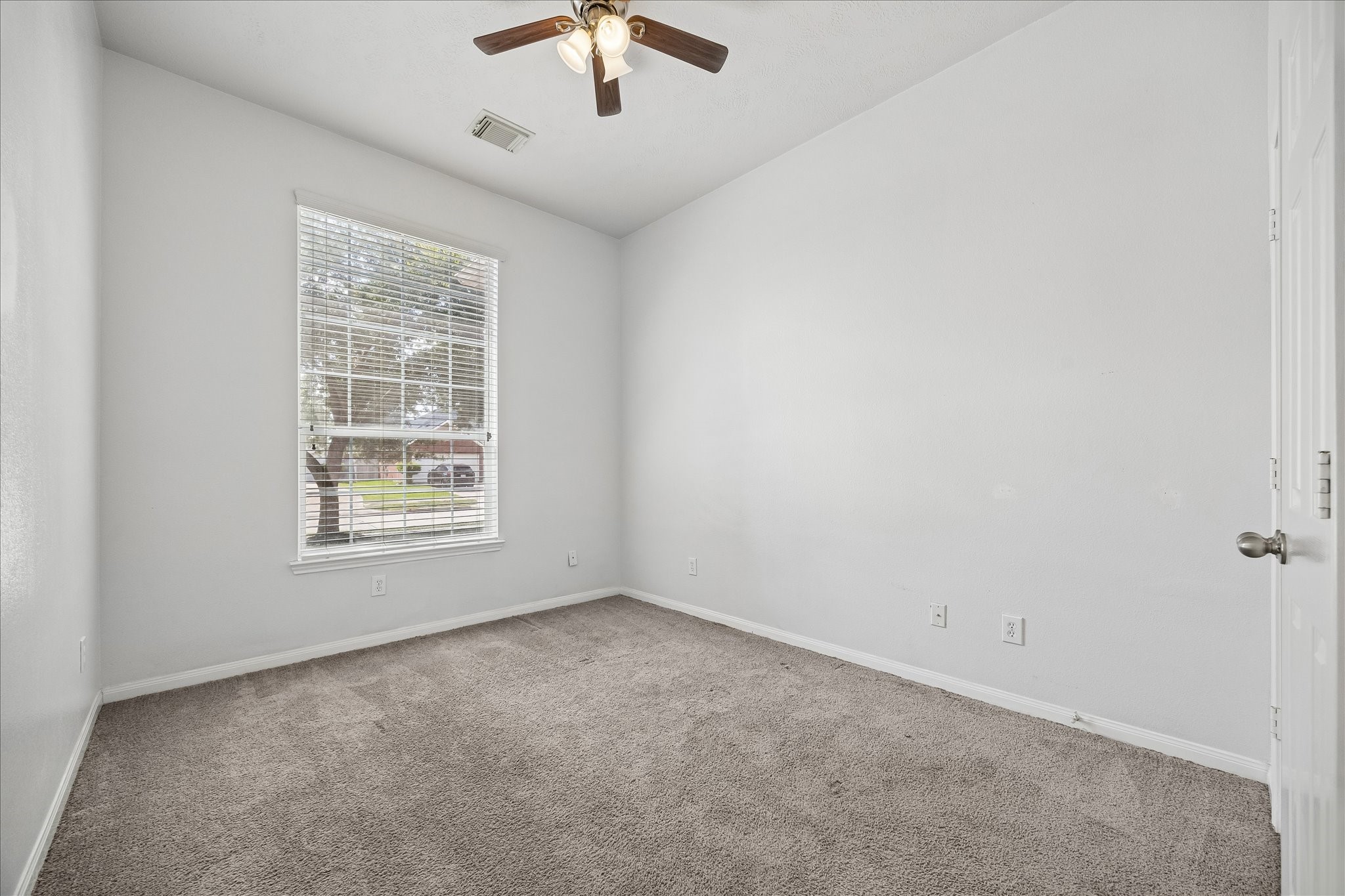 19114 Mercant Mark Lane Property Photo 26