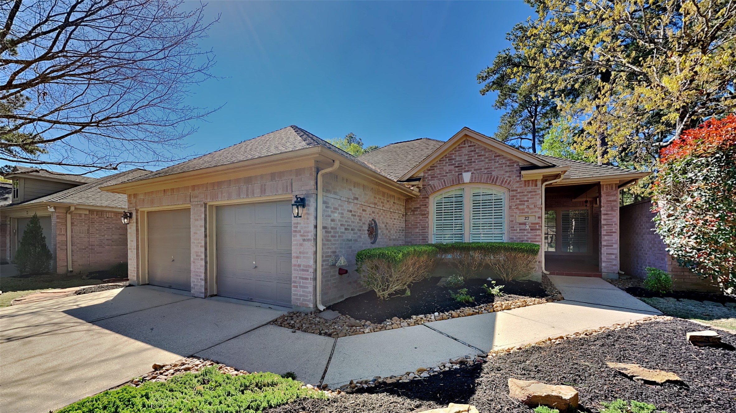27 E Sienna Place Property Photo