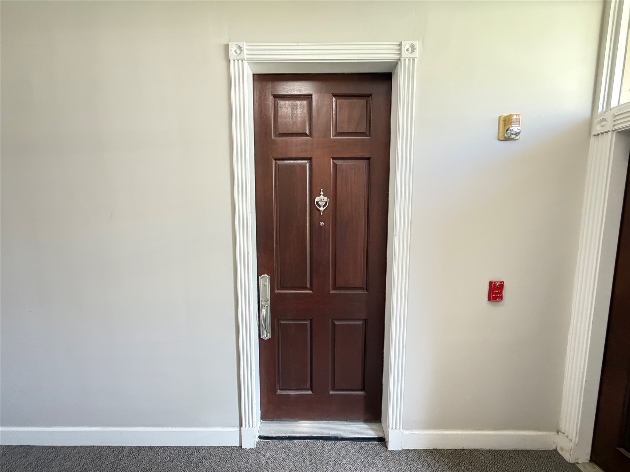 4515 Briar Hollow Place 315 Property Photo 2