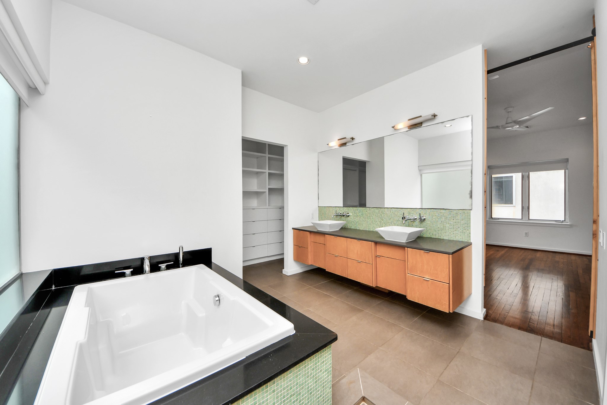 1823 Southmore Boulevard Property Photo 20