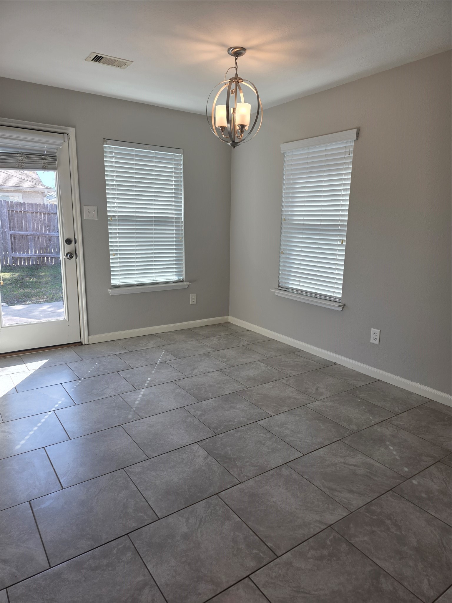 29206 Legends Worth Drive Property Photo 11