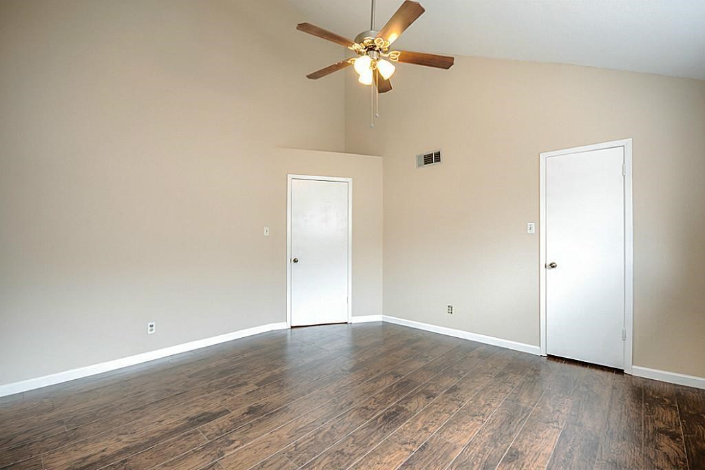 10811 Richmond Avenue 19 Property Photo 13