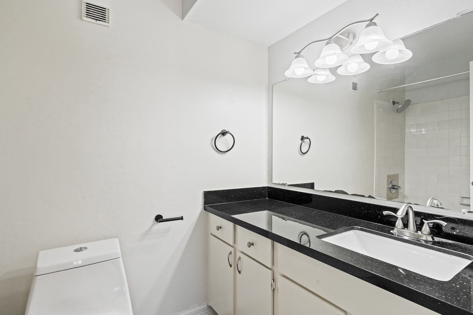 3300 Pebblebrook Drive 104 Property Photo 17