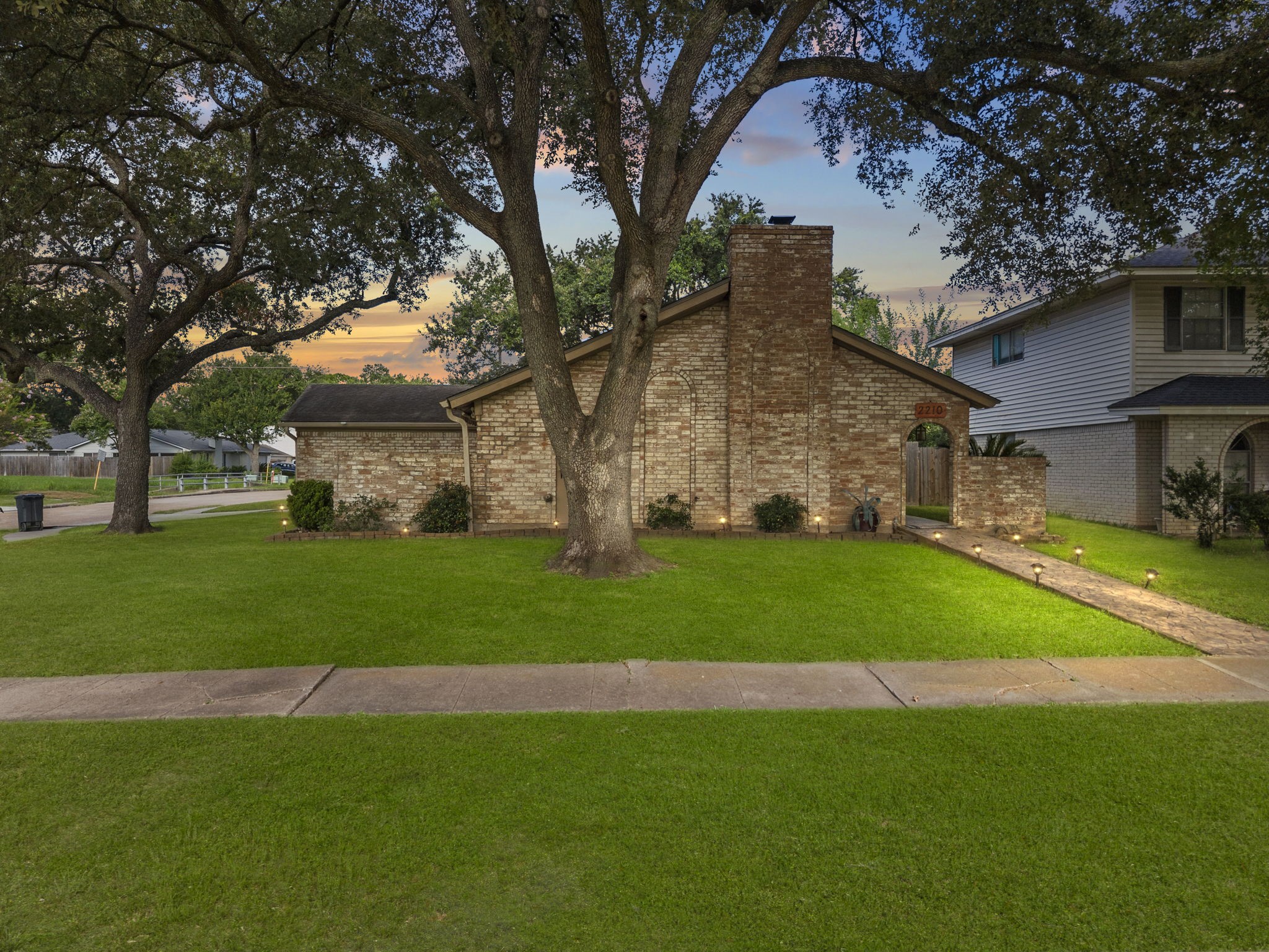 2210 Joel Wheaton Road Property Photo 2