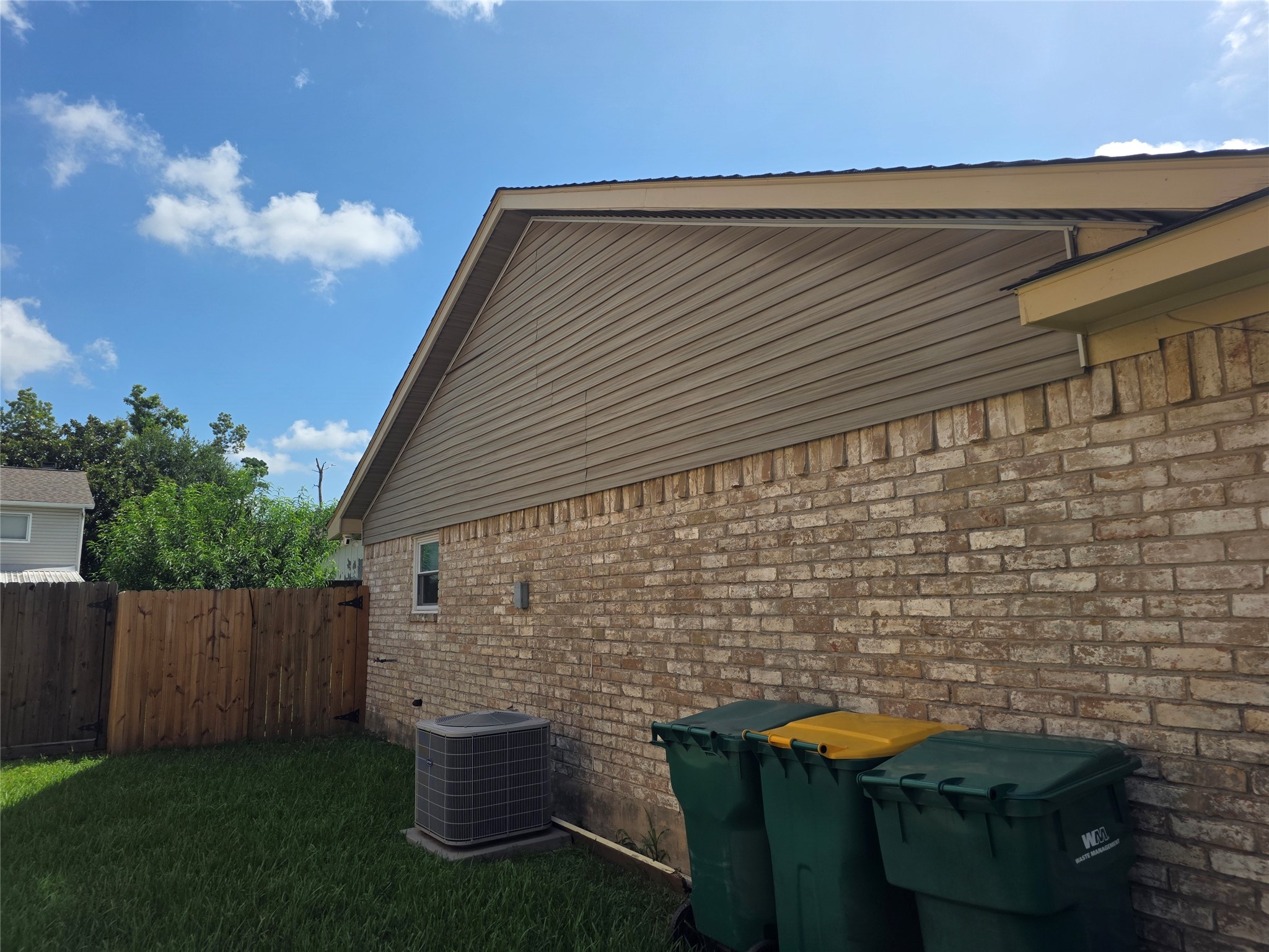 12531 La Rochelle Drive Property Photo 3