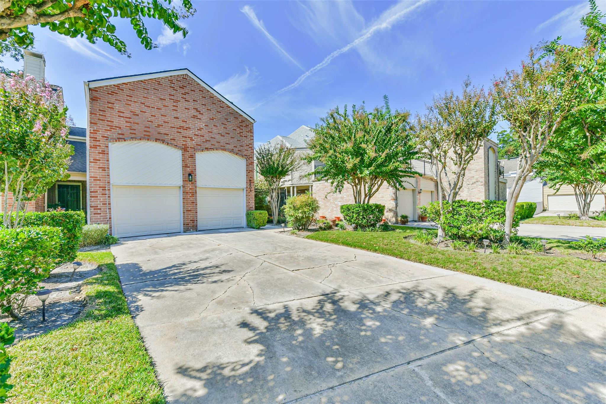 2604 Mid Lane Property Photo 2