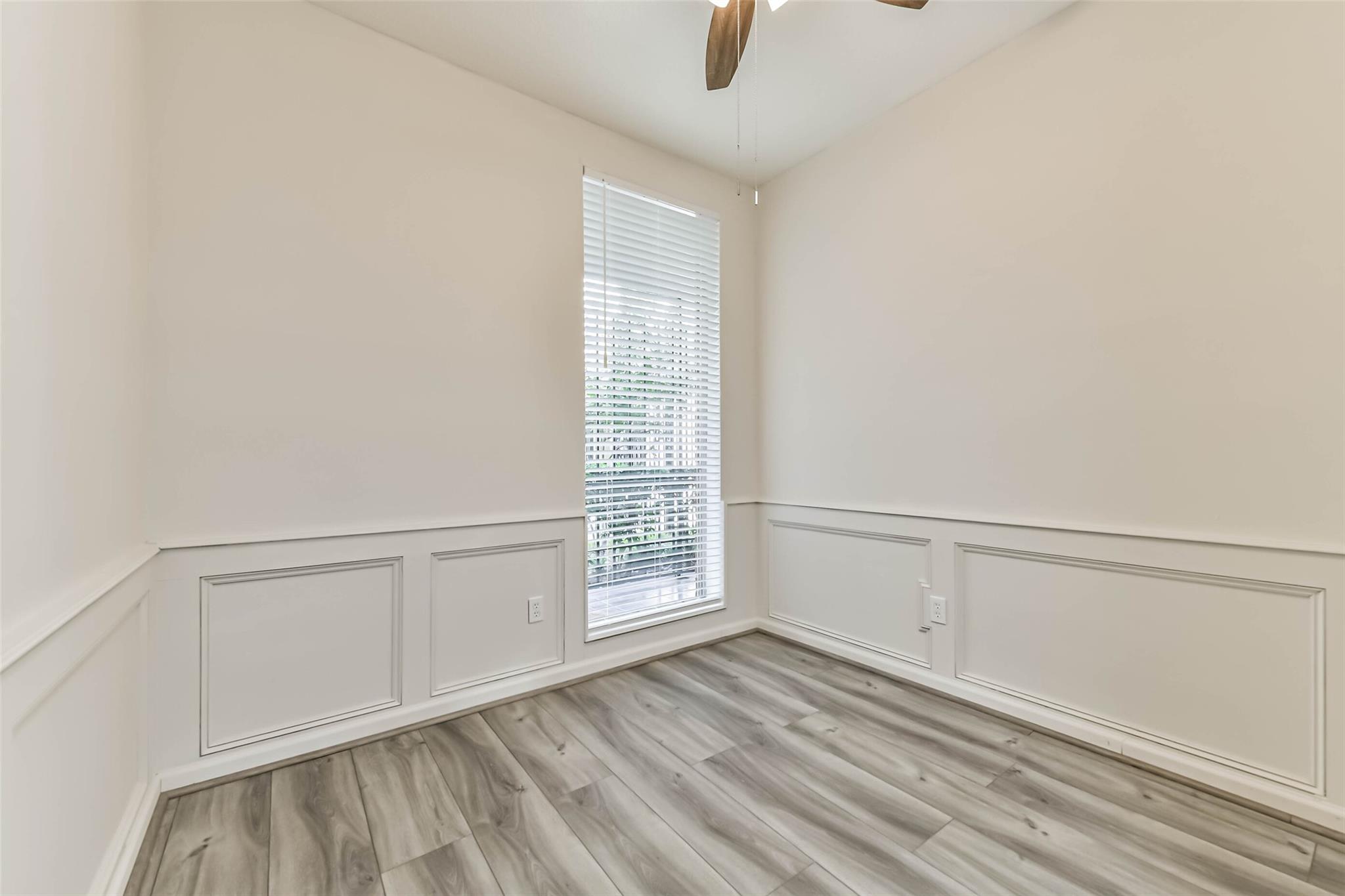 2604 Mid Lane Property Photo 14