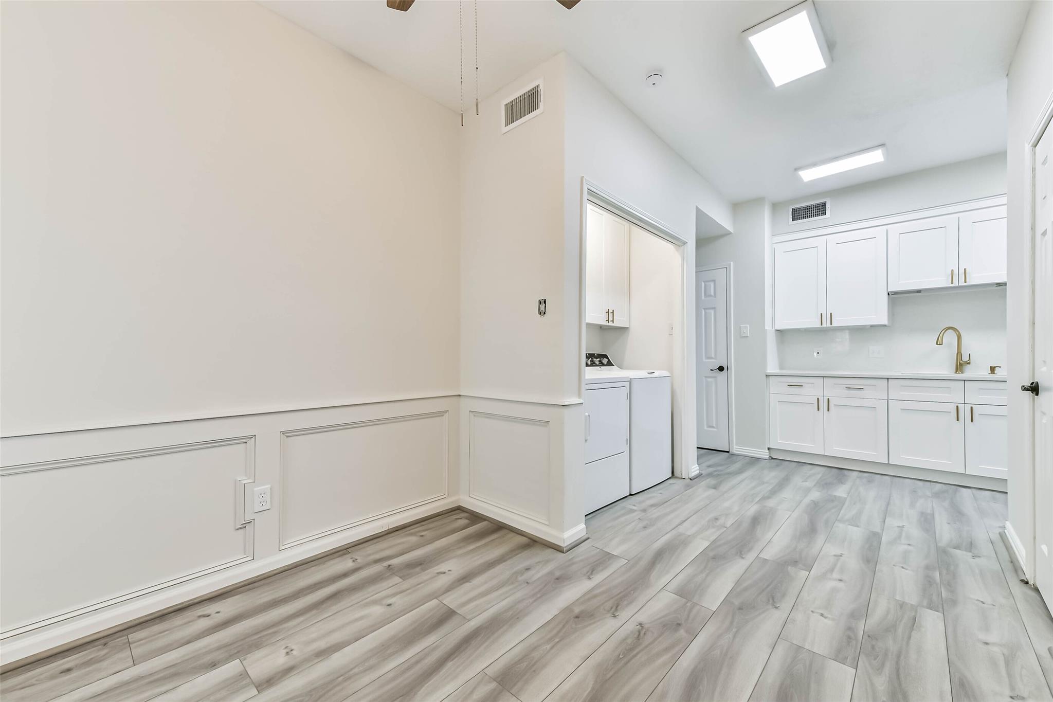 2604 Mid Lane Property Photo 16