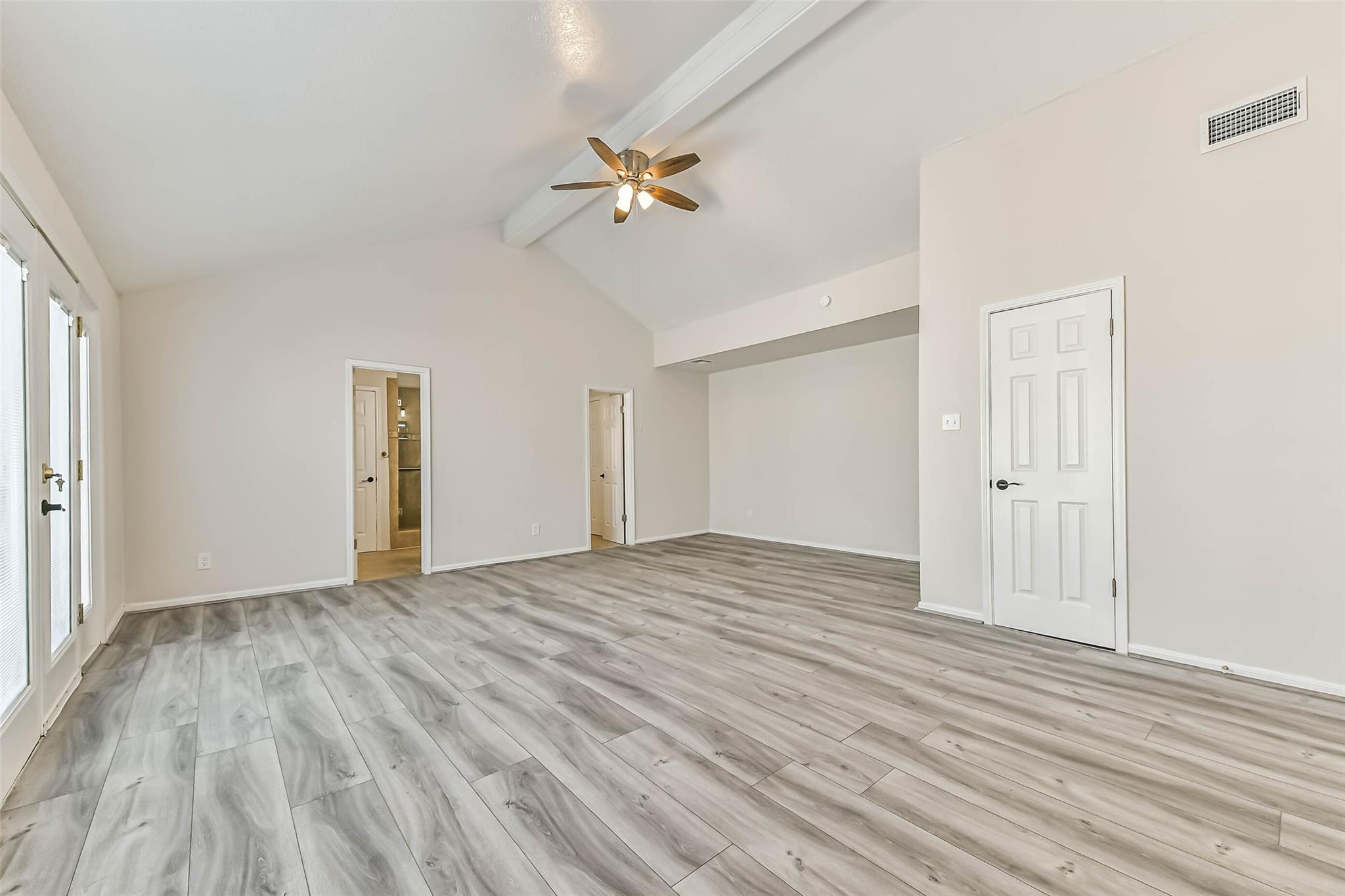 2604 Mid Lane Property Photo 19