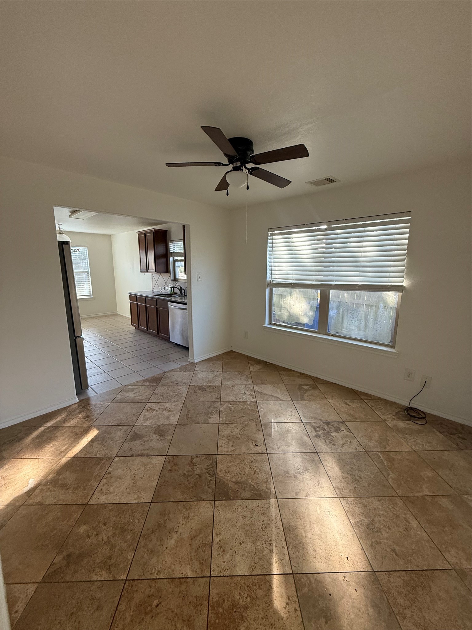 4330 Sprangletop Avenue Property Photo 5