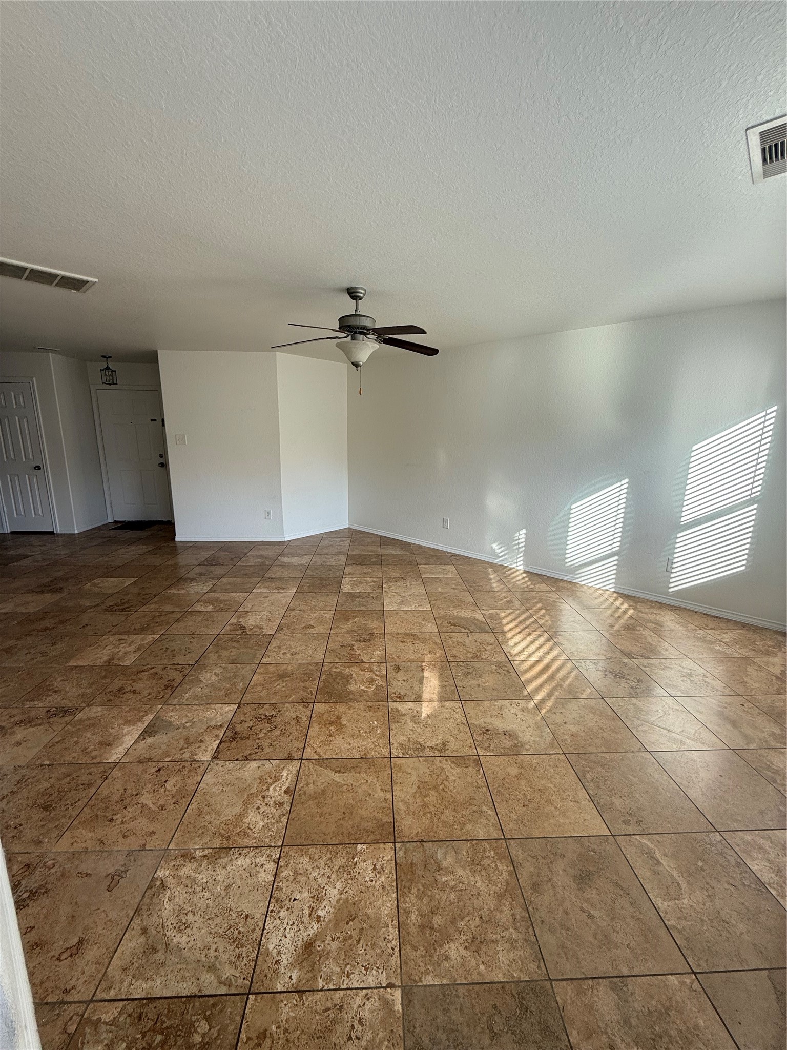 4330 Sprangletop Avenue Property Photo 6