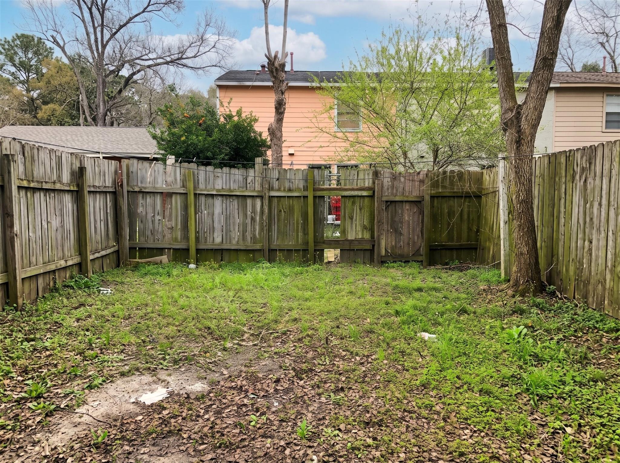 9714 Galaxy Street, Houston Tx 77078 Property Photo 13