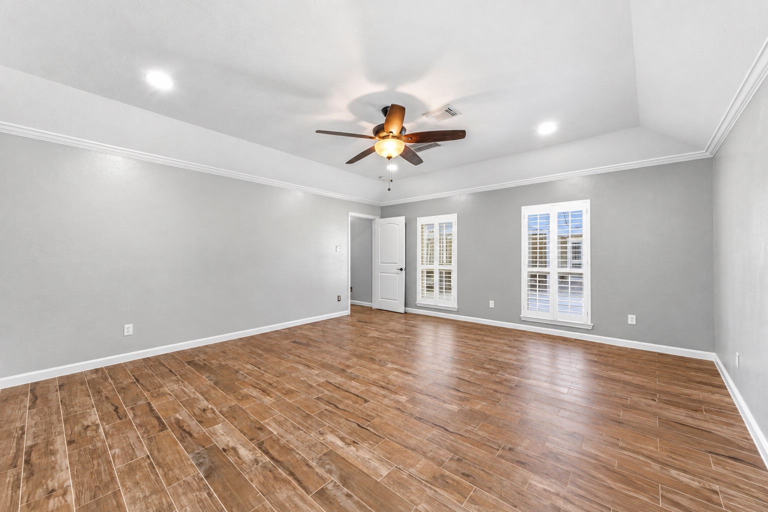16903 Mustang Trail Drive Property Photo 29