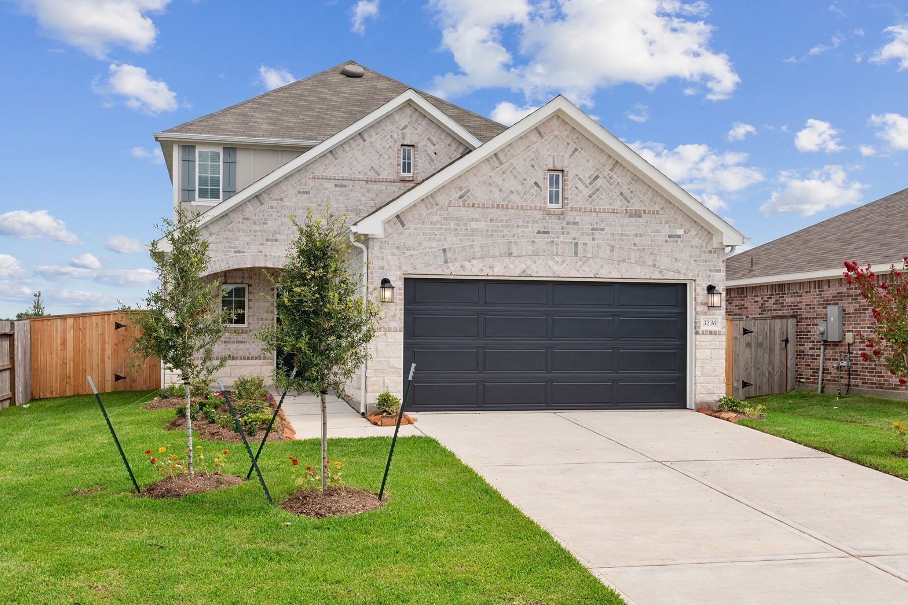 3230 Spanish Oak Lane Property Photo 8