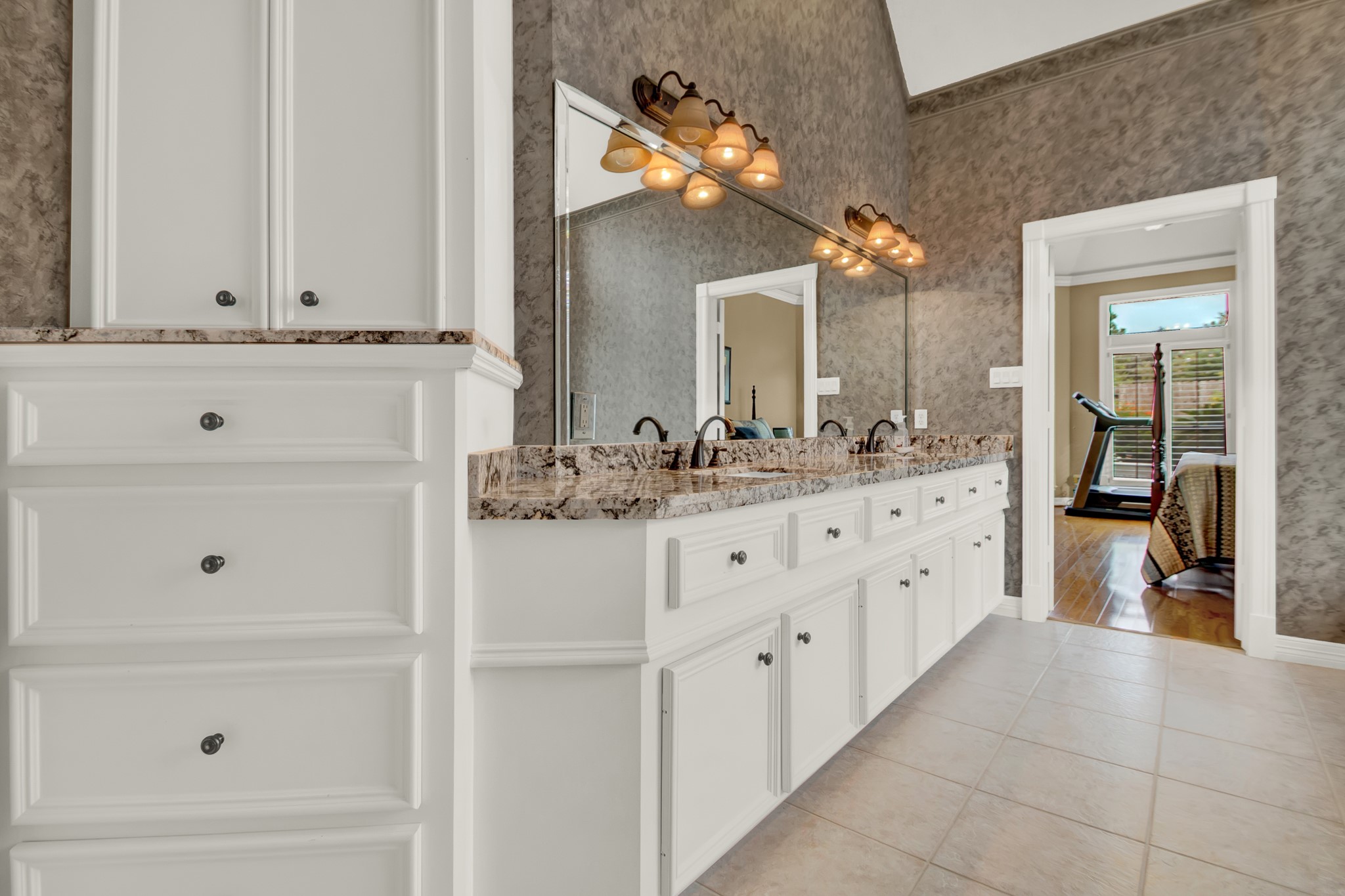 13503 Copeland Oaks Boulevard Property Photo 22