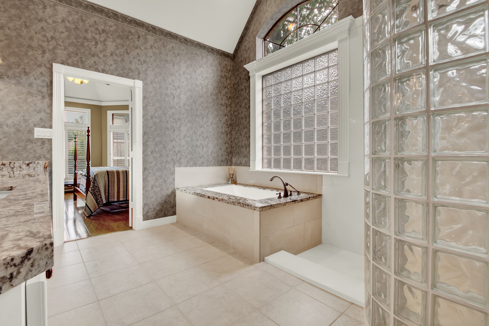 13503 Copeland Oaks Boulevard Property Photo 23