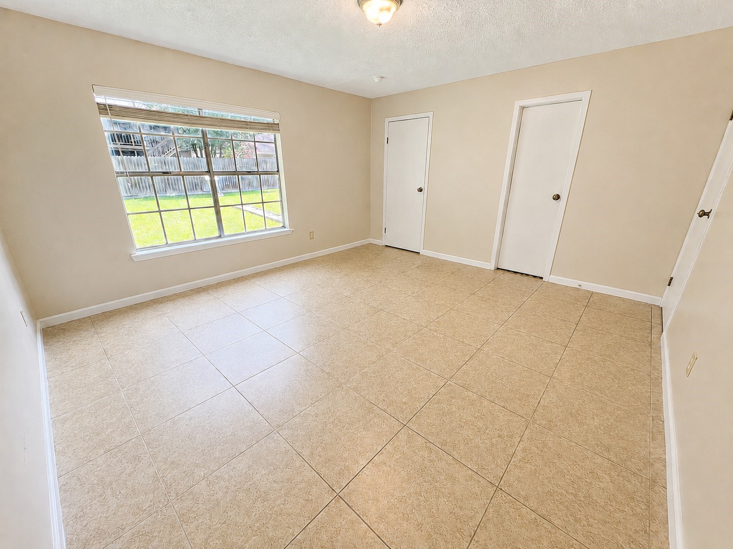 15219 Mcconn Street Property Photo 6