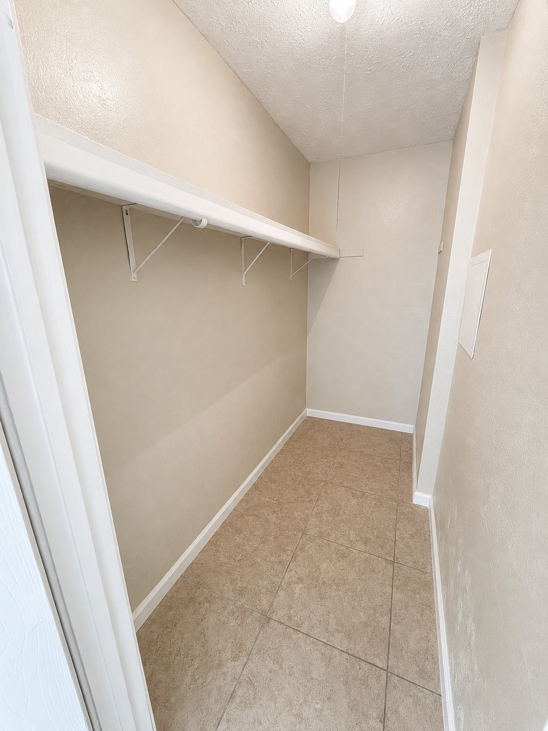 15219 Mcconn Street Property Photo 7