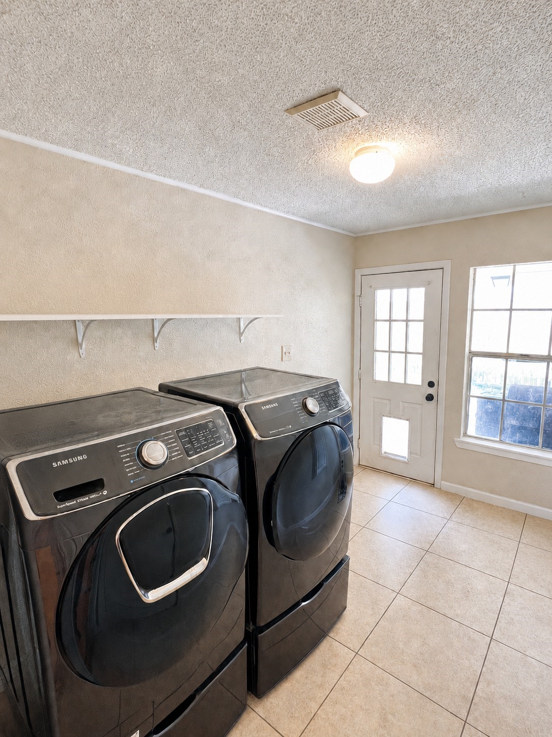 15219 Mcconn Street Property Photo 16