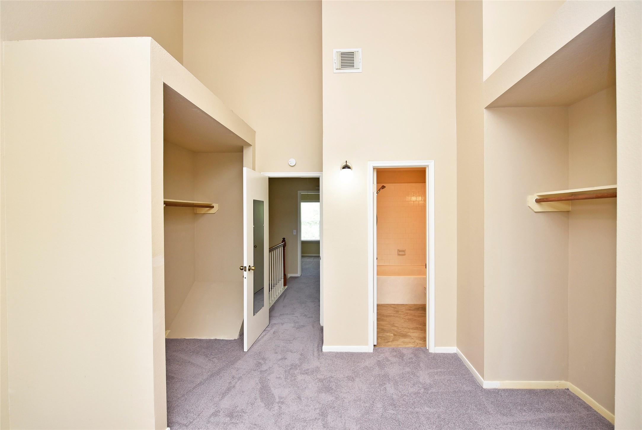 2930 Grants Lake Boulevard 2704 Property Photo 16