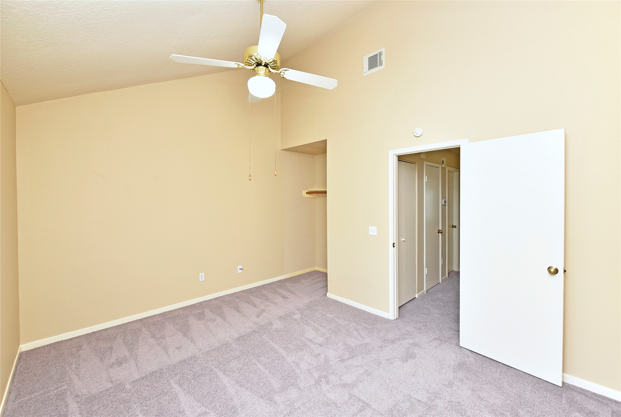 2930 Grants Lake Boulevard 2704 Property Photo 17