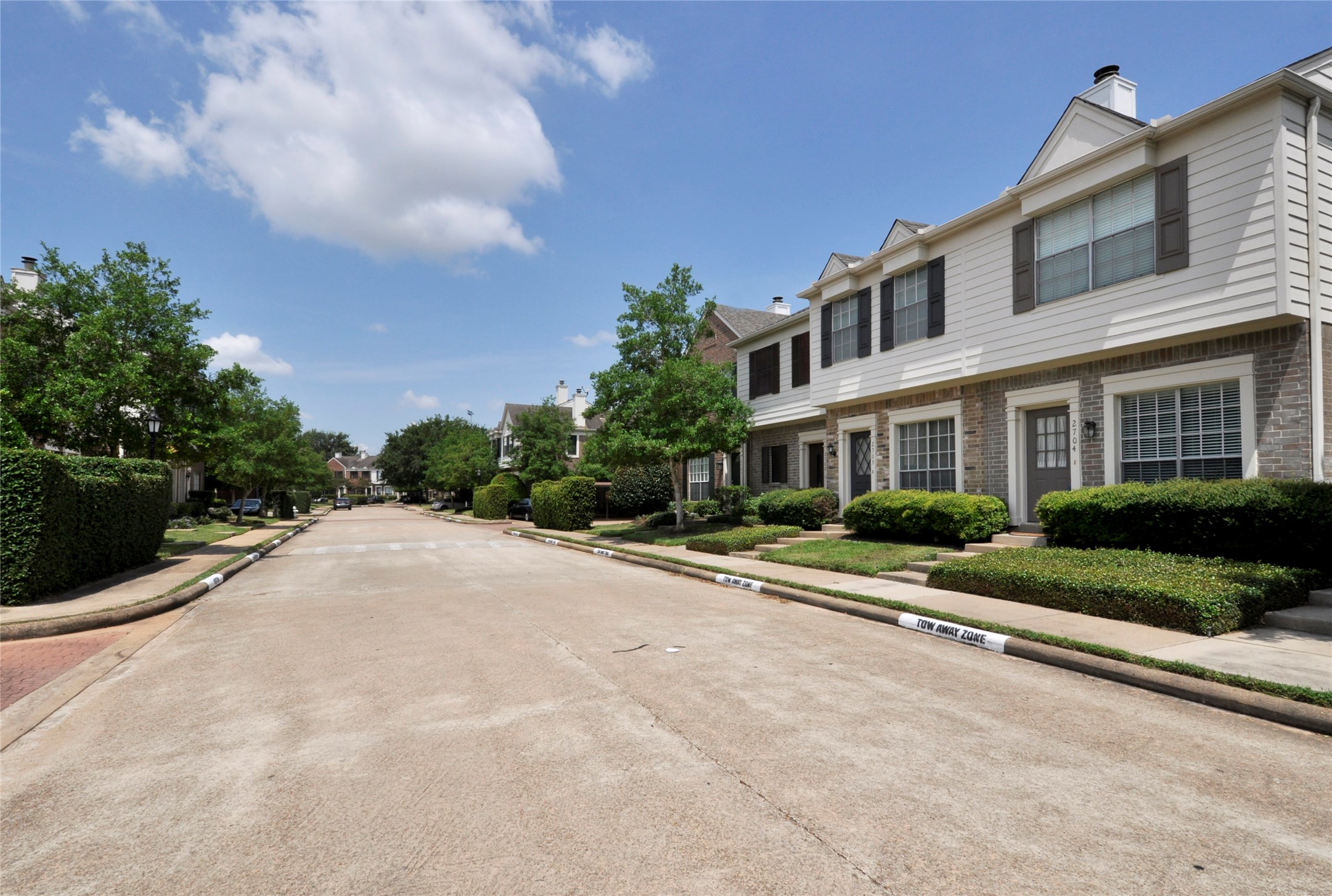 2930 Grants Lake Boulevard 2704 Property Photo 24