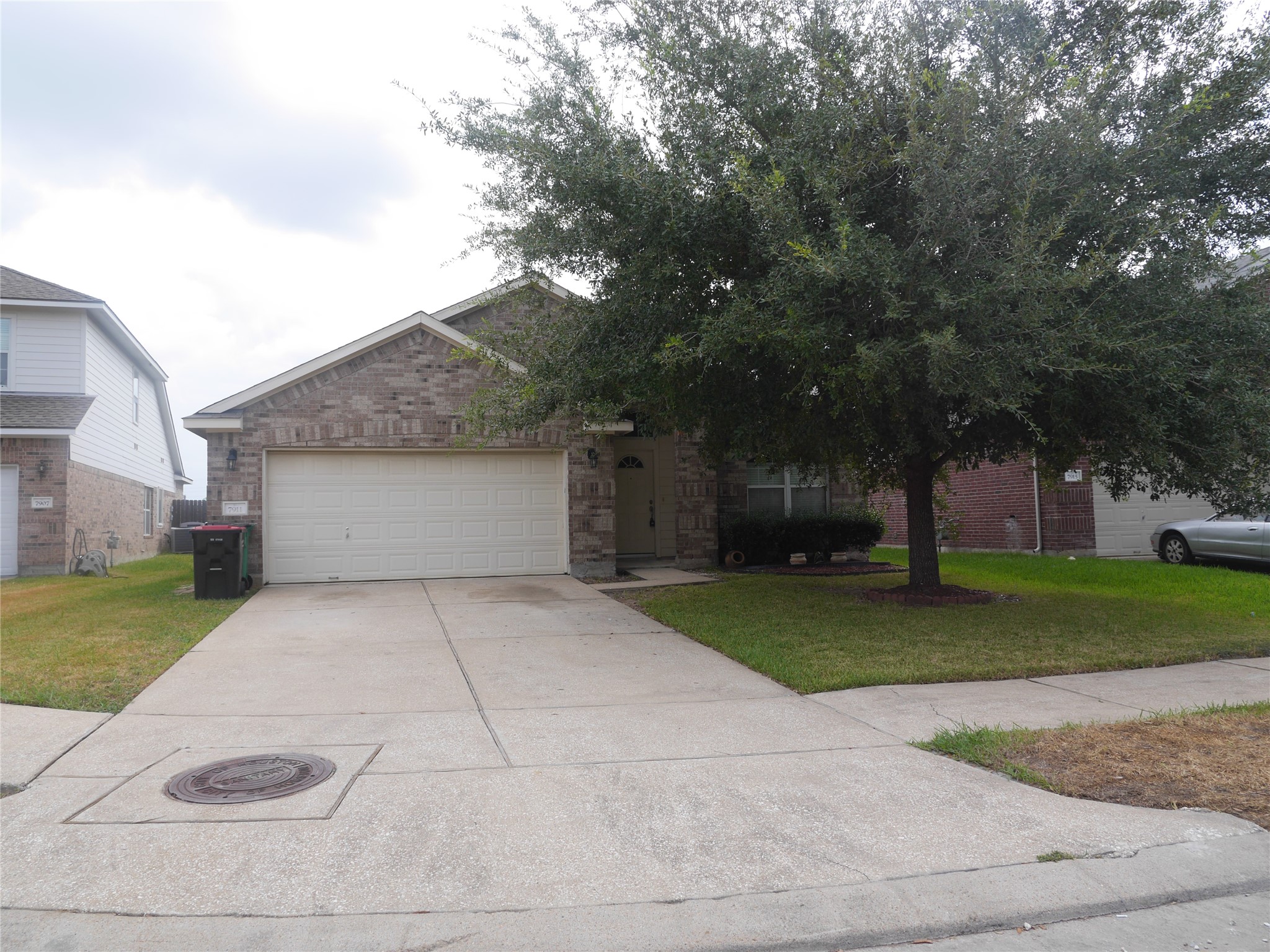 7911 Burning Oak Lane Property Photo 1