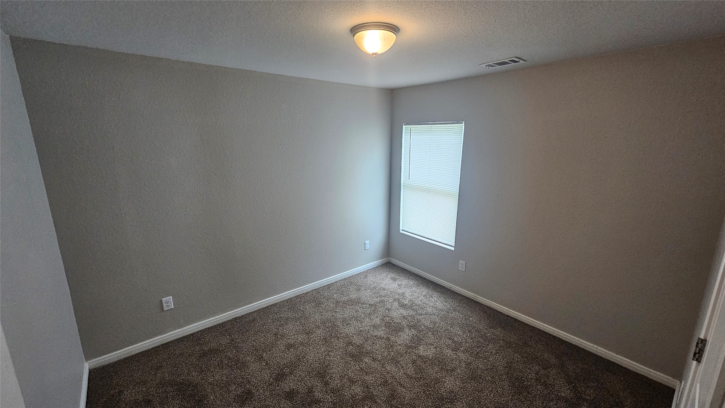 14190 Green Wing Circle Property Photo 5