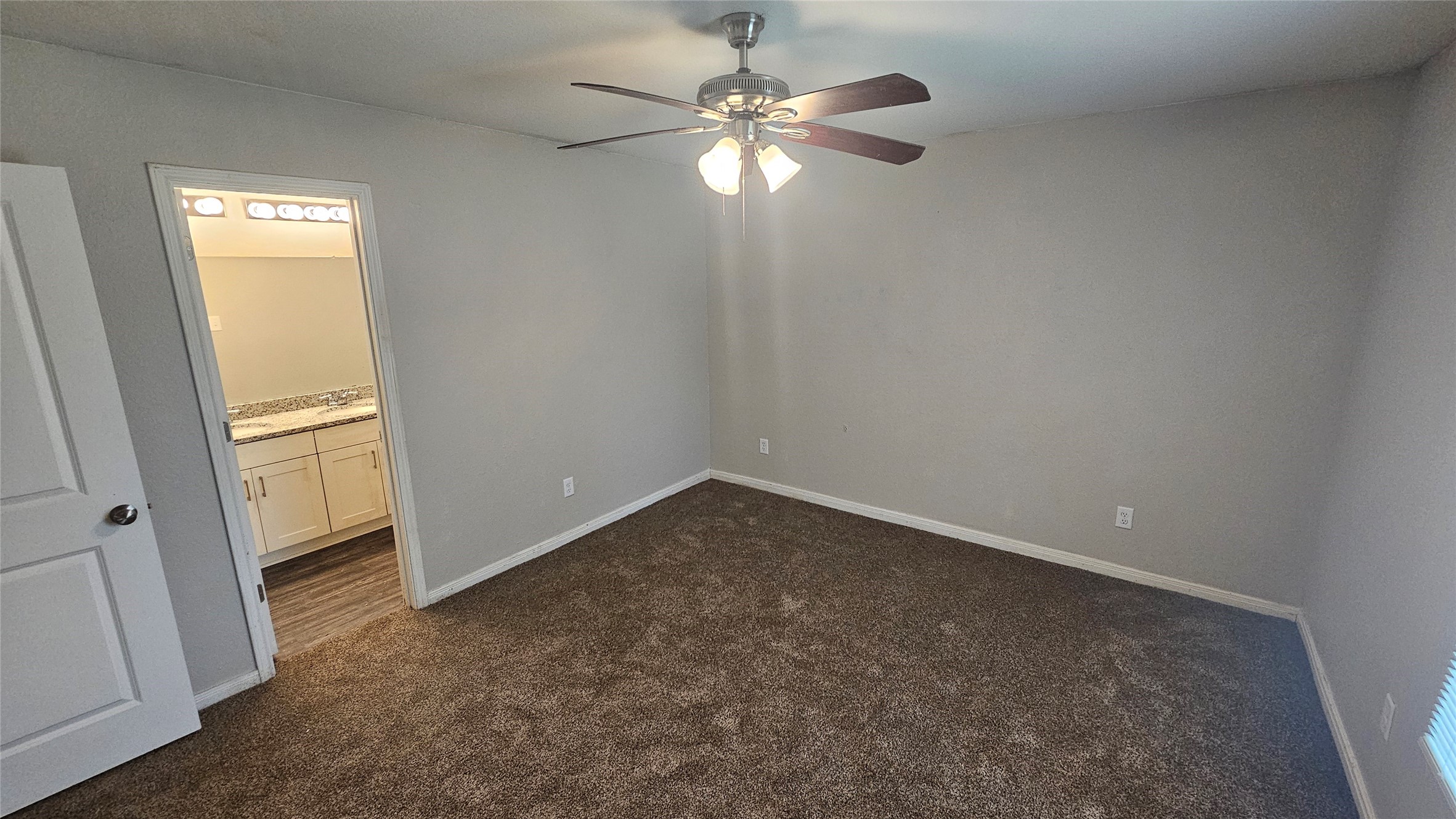 14190 Green Wing Circle Property Photo 6