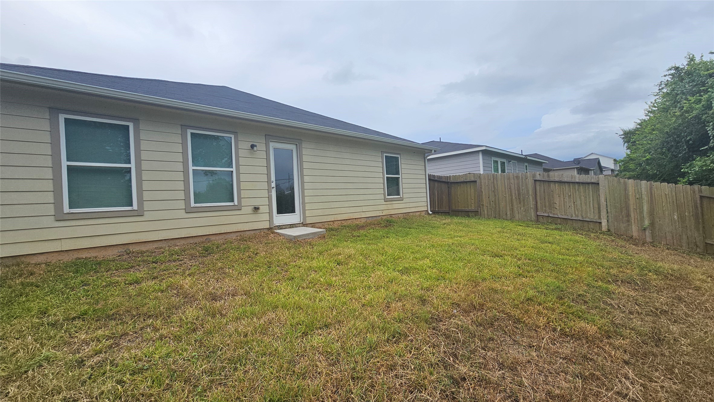 14190 Green Wing Circle Property Photo 9