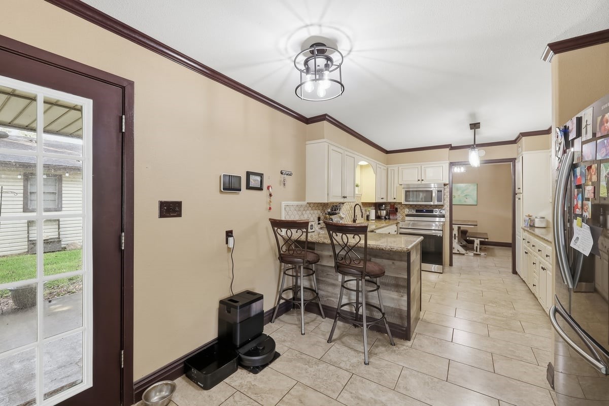 2704 Memphis Avenue Property Photo 9