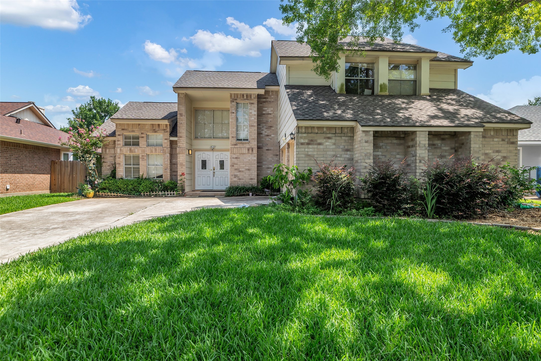3714 Green Fields Drive Property Photo 1
