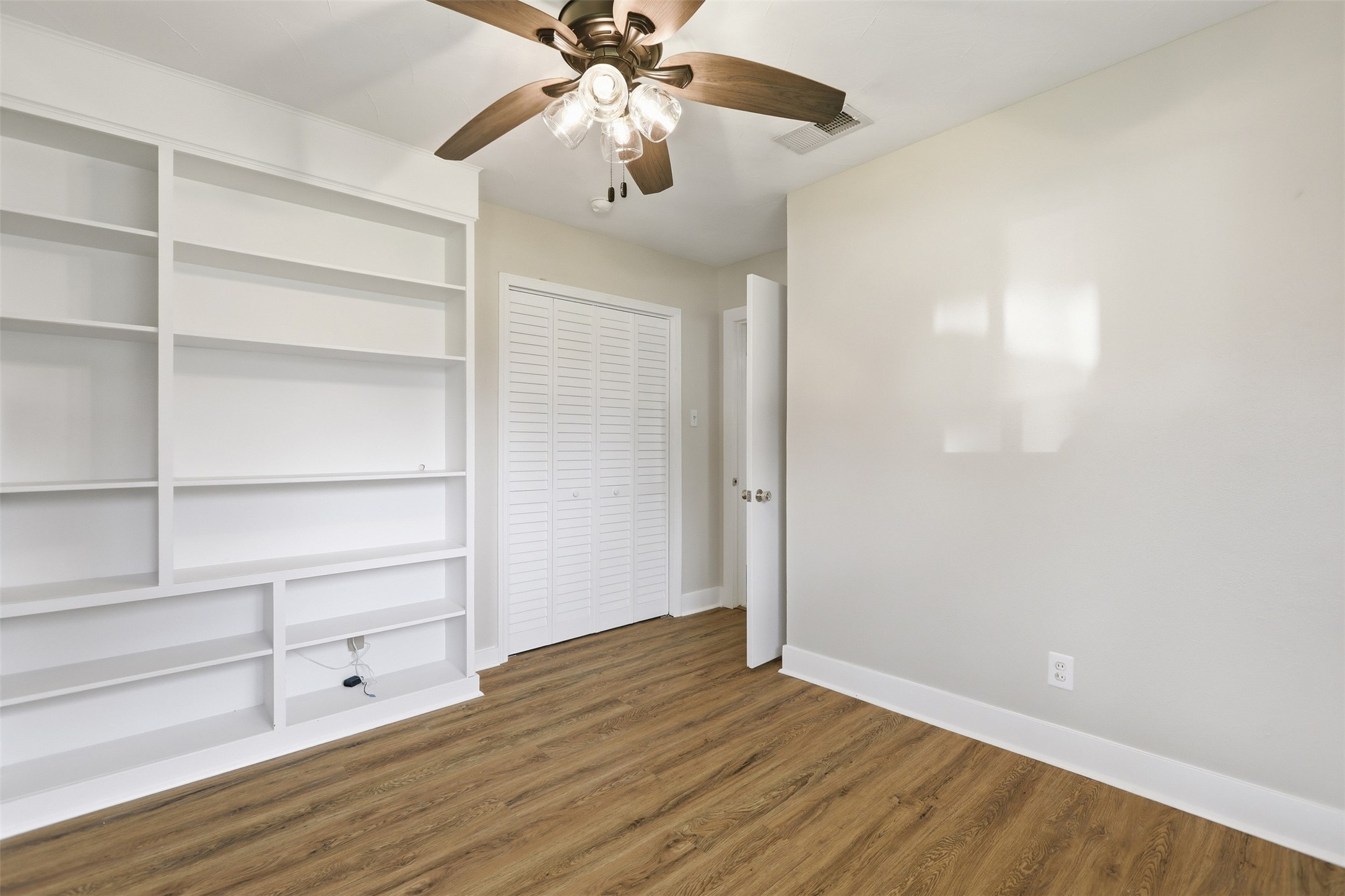 120 Caldwell Street Property Photo 15
