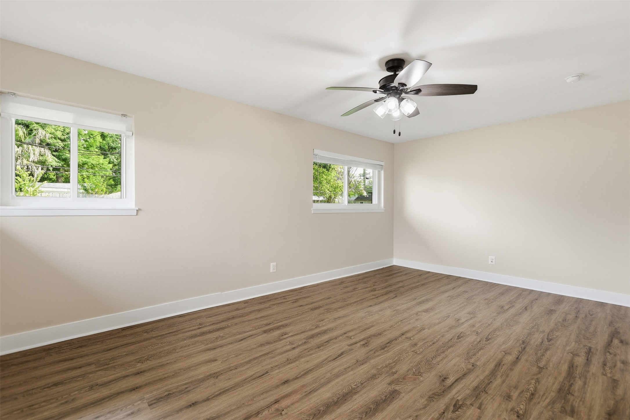 120 Caldwell Street Property Photo 21