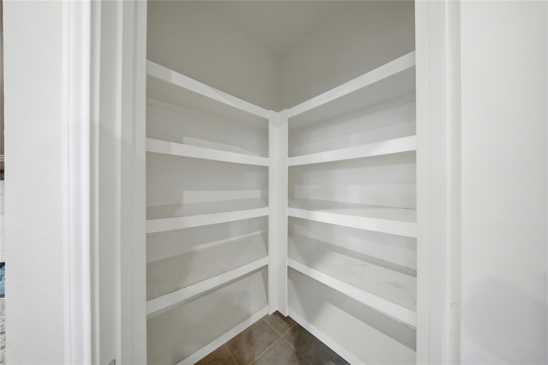 815 Barstow Drive Property Photo 8