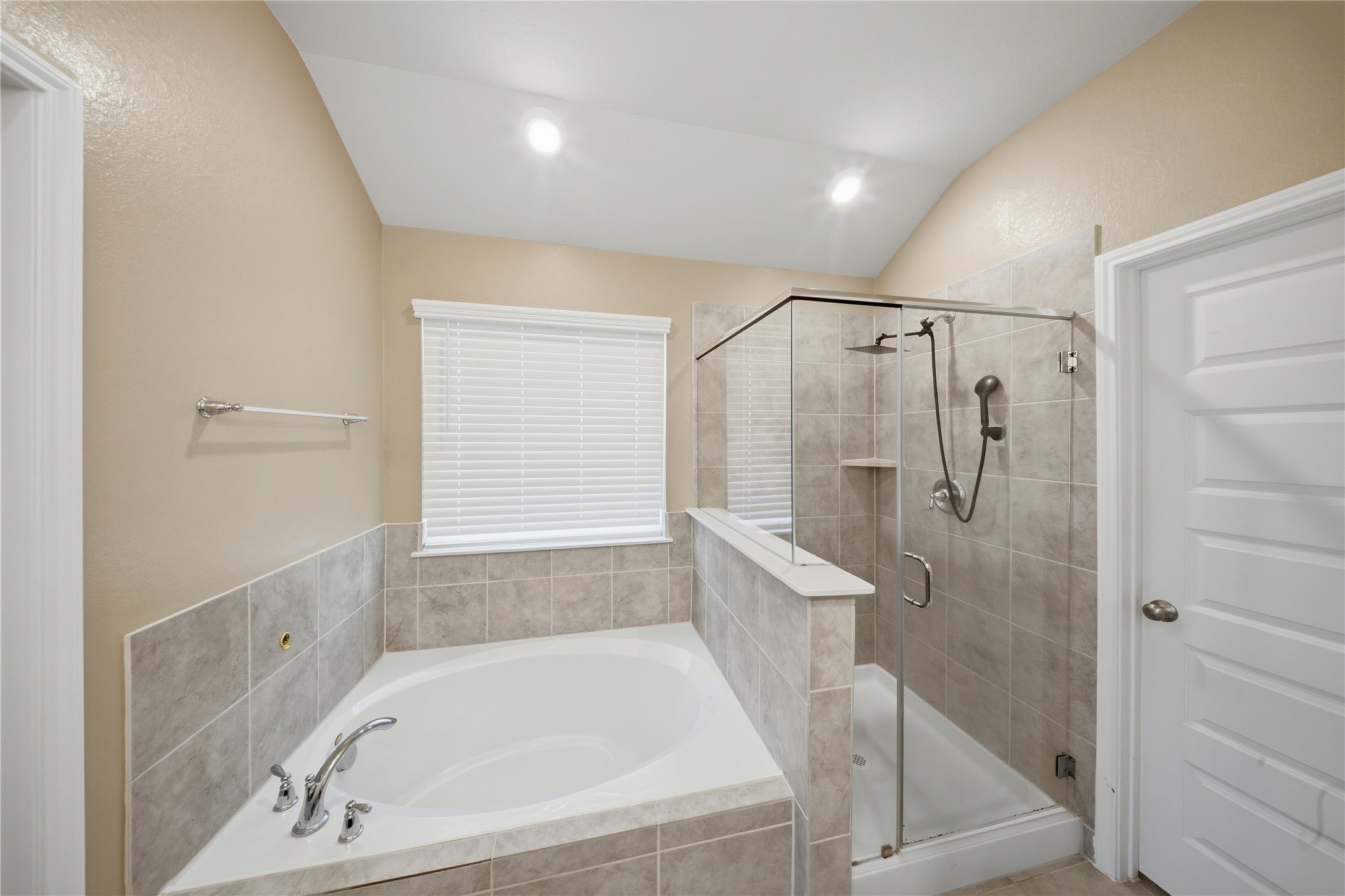 815 Barstow Drive Property Photo 12