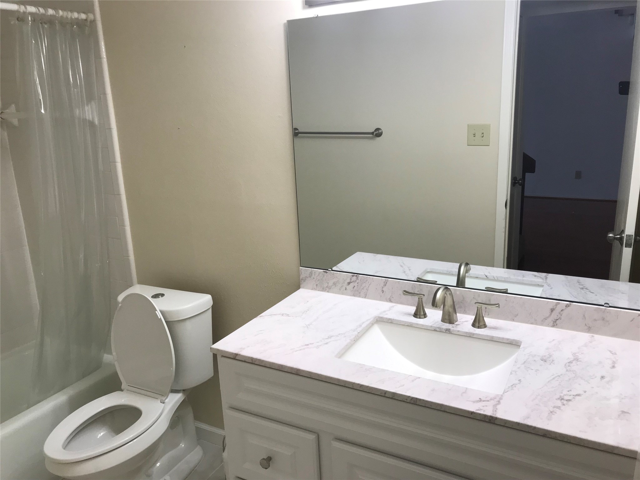 12633 Memorial Drive 106 Property Photo 11