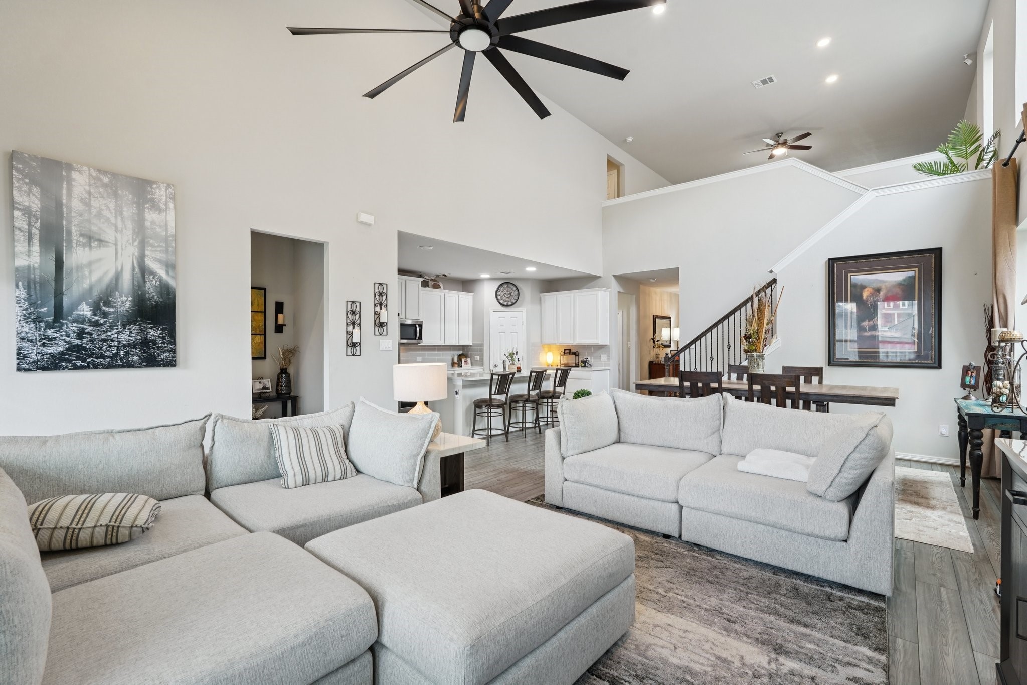 10126 Bayou Oaks Drive Property Photo 6
