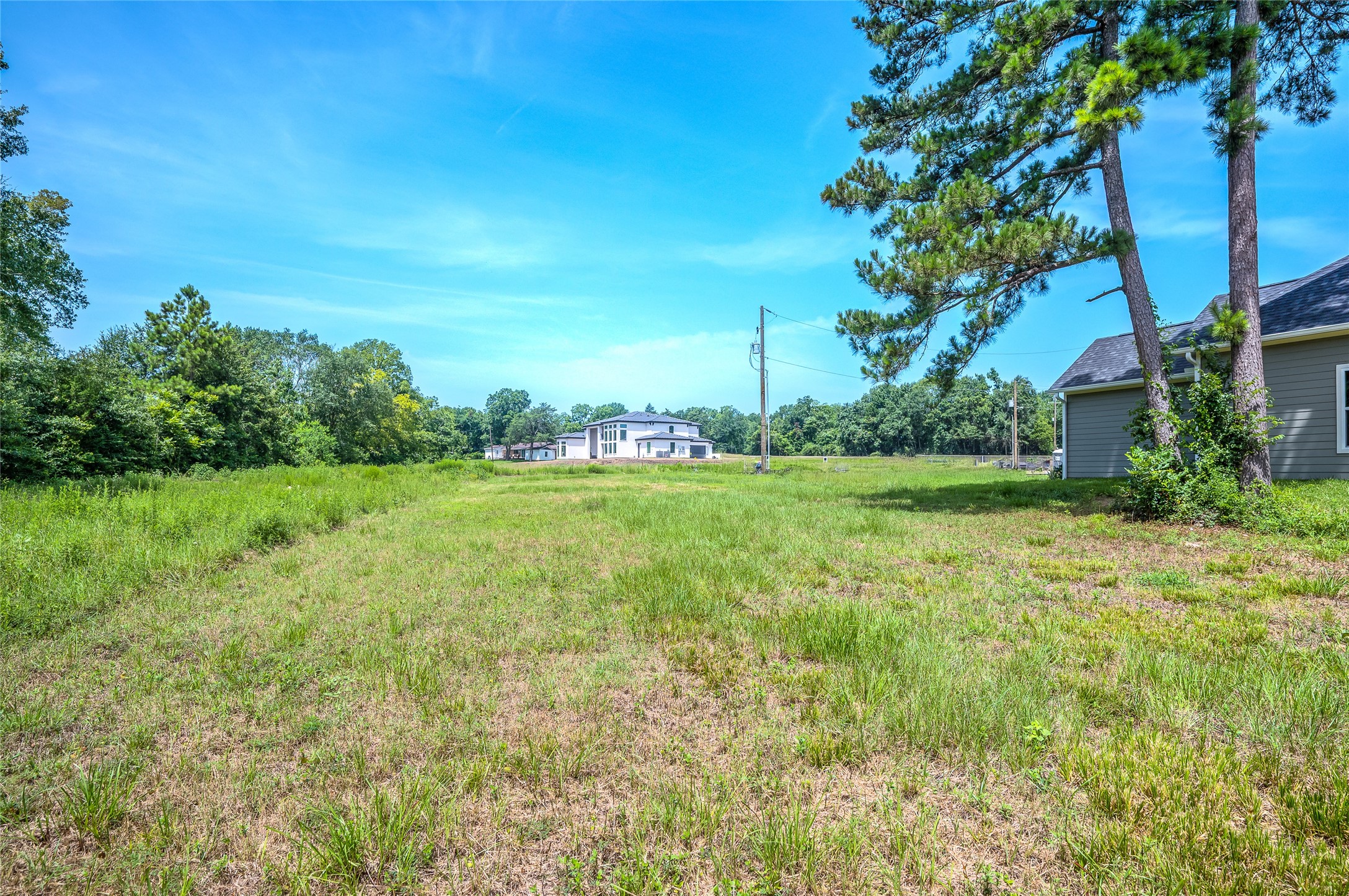 1205 Ada Street Property Photo 5