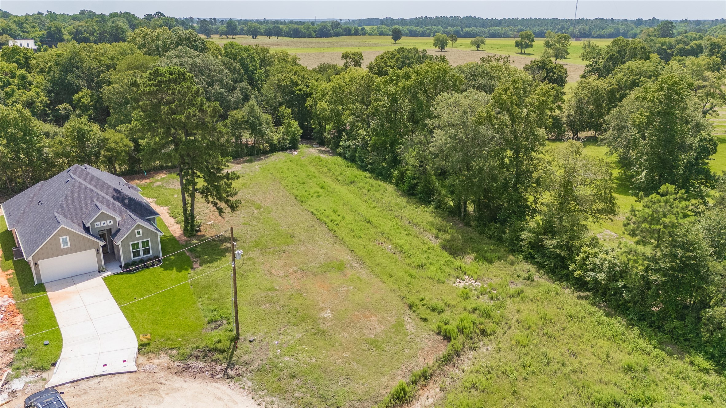1205 Ada Street Property Photo 6
