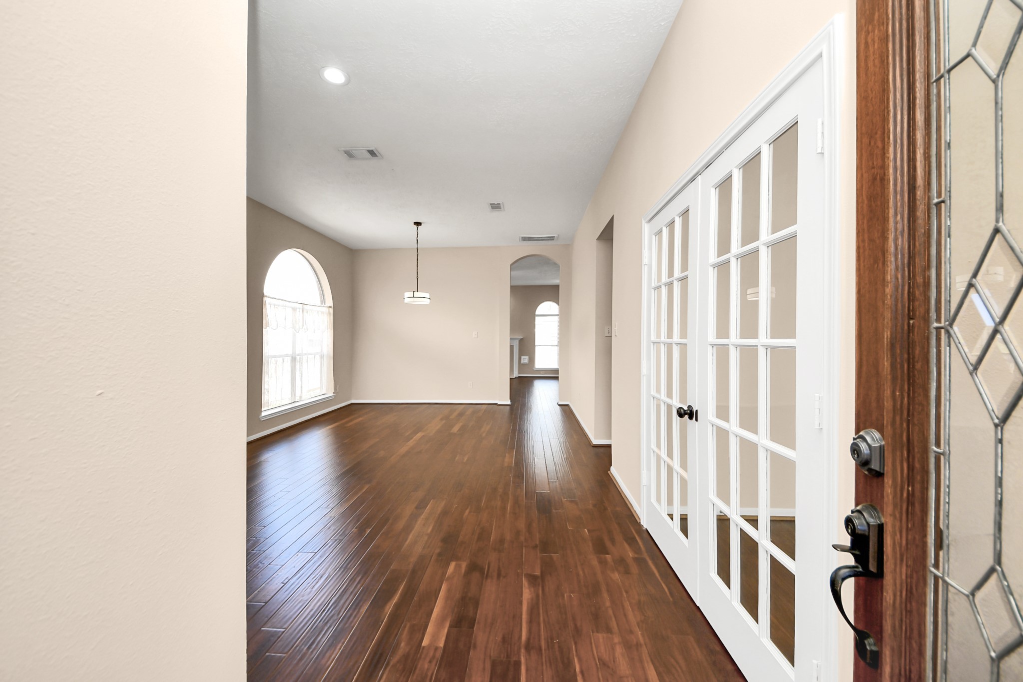 8214 Morning Dawn Drive Property Photo 7