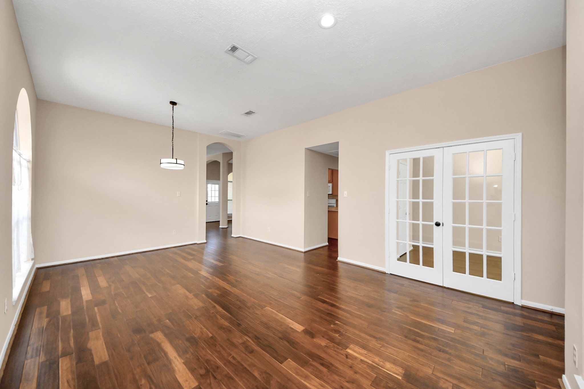 8214 Morning Dawn Drive Property Photo 8
