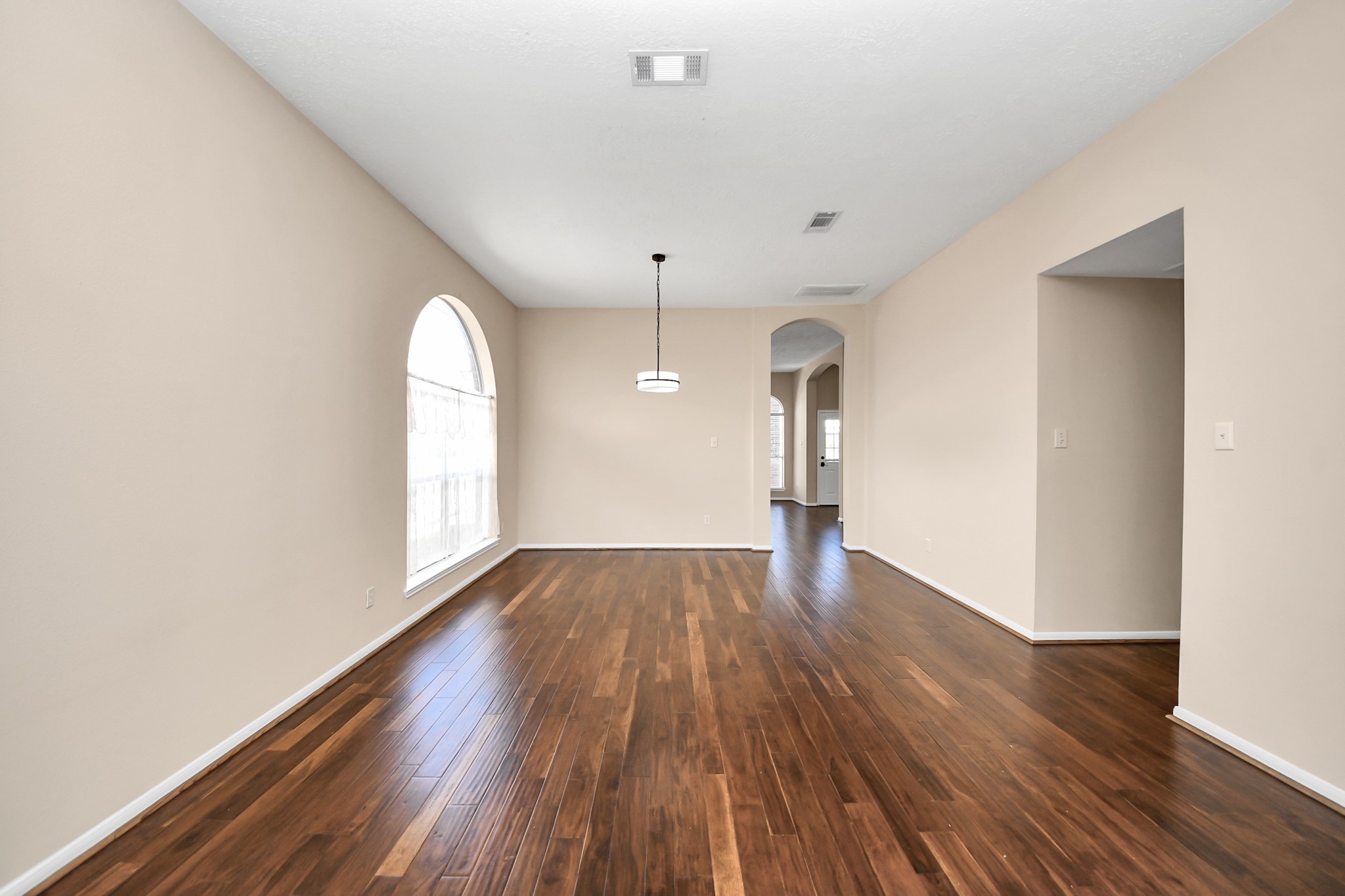 8214 Morning Dawn Drive Property Photo 10
