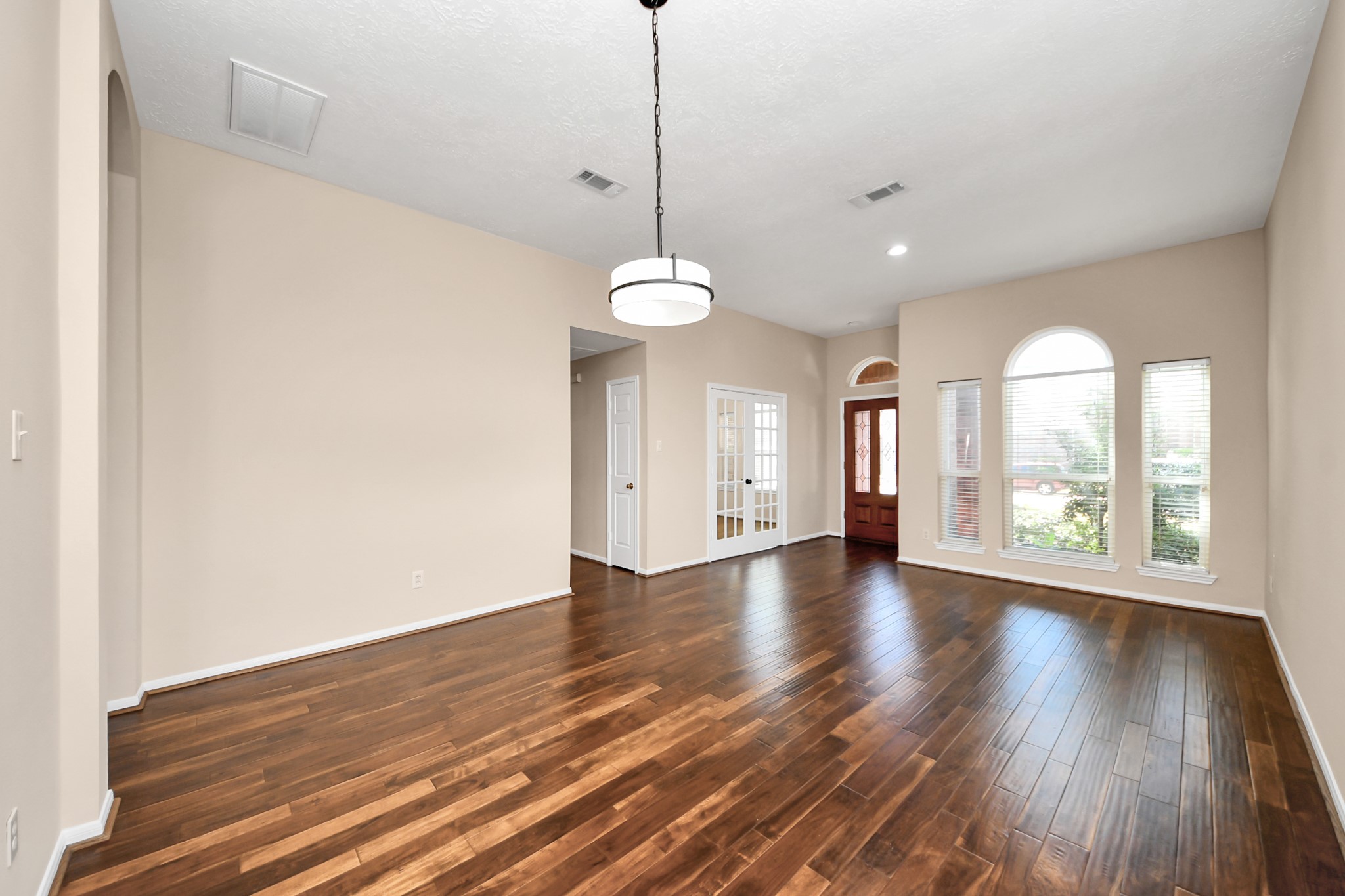8214 Morning Dawn Drive Property Photo 11