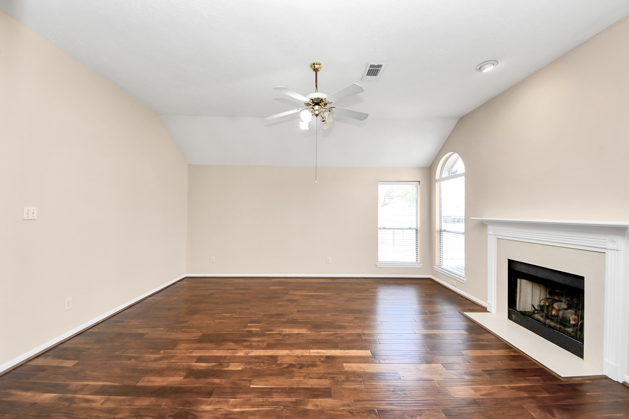 8214 Morning Dawn Drive Property Photo 18