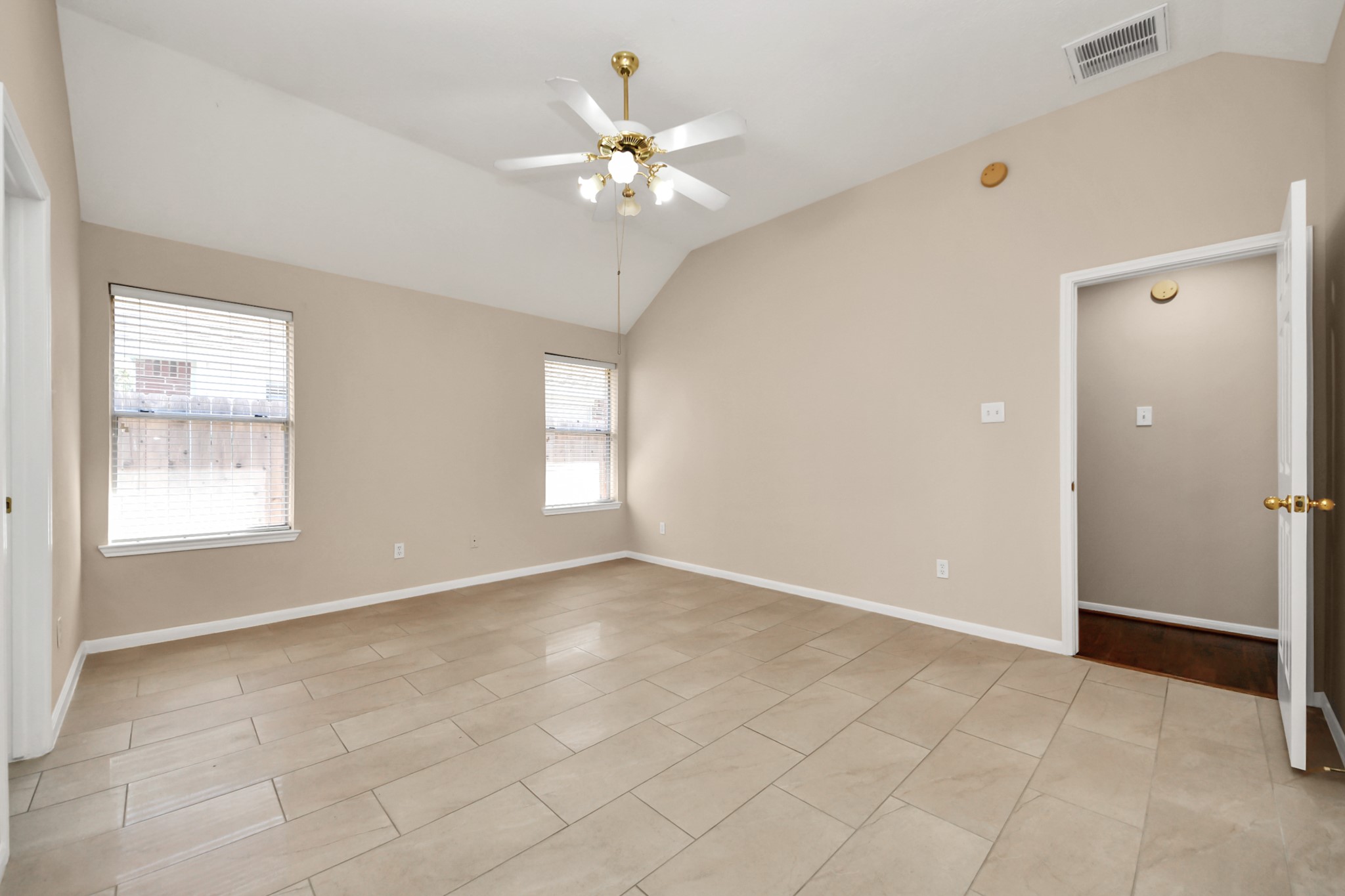 8214 Morning Dawn Drive Property Photo 25
