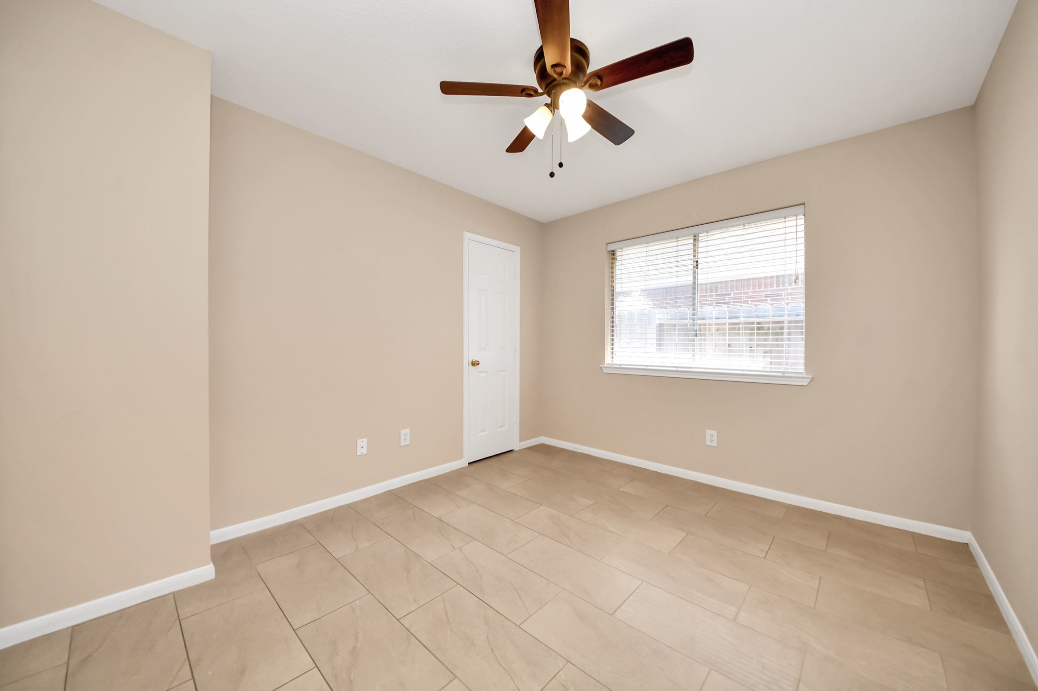 8214 Morning Dawn Drive Property Photo 27